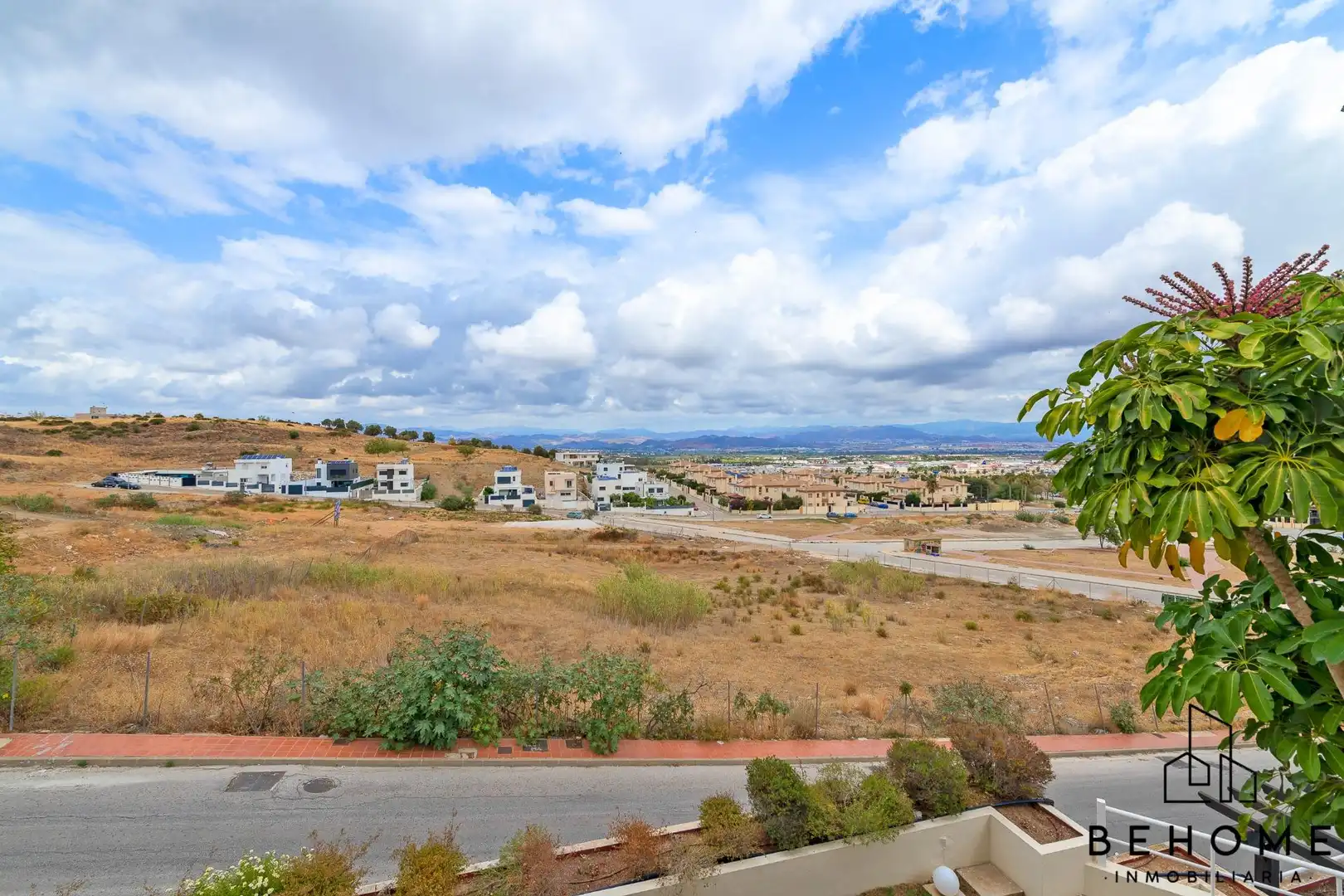 Casa o xalet en venda en Alhaurín de la Torre amb Aire condicionat, Jardí privat i Terrassa