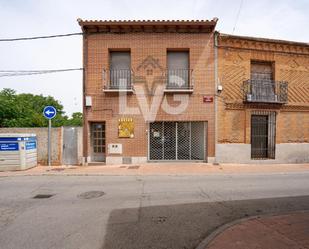 Vista exterior de Casa adosada en venda en Valdetorres de Jarama amb Aire condicionat