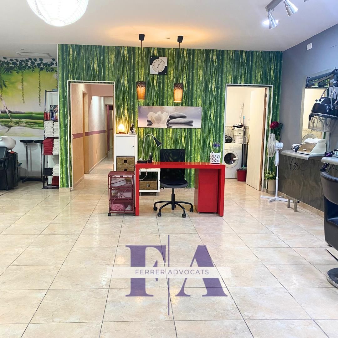 Local en venta en Can Vinader