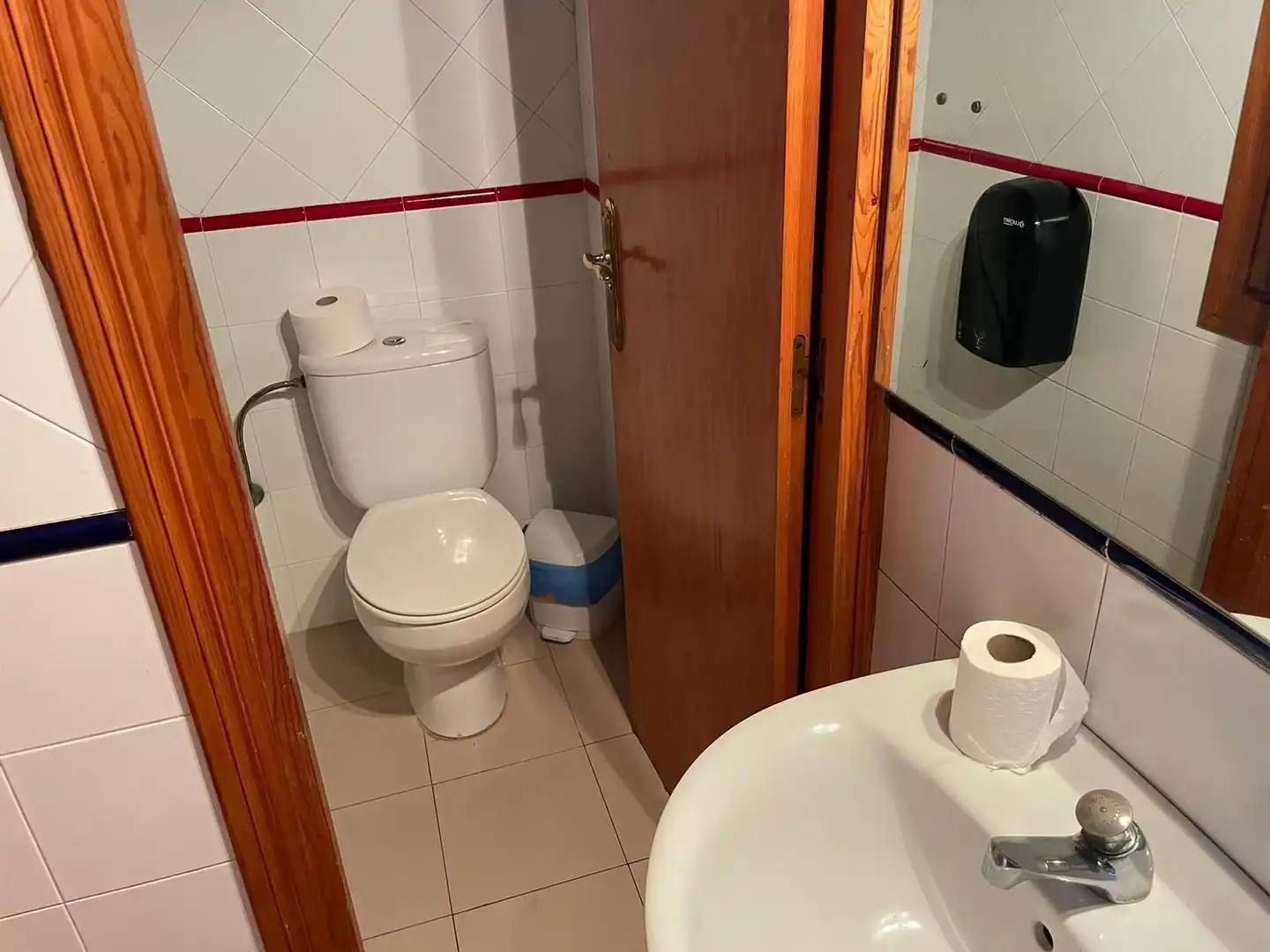 Business premises for sale in Sagrat Cor, imagen 8