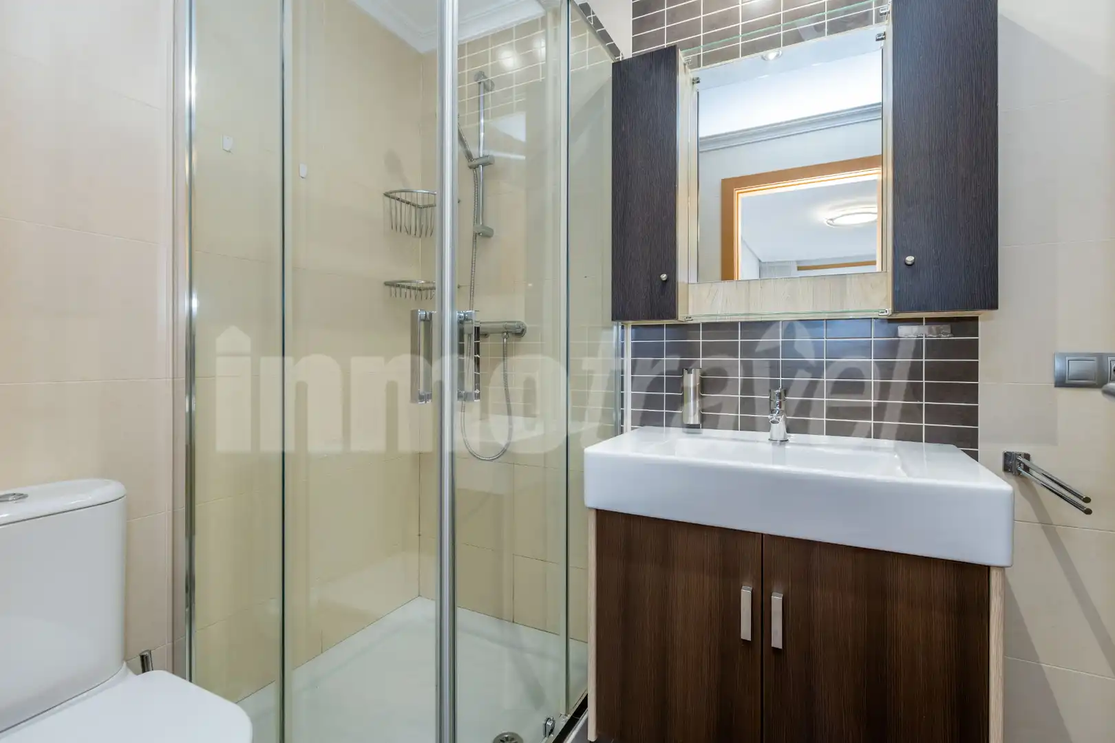 Bathroom of Attic for sale in Sanxenxo  with Air Conditioner, Heating and Terrace