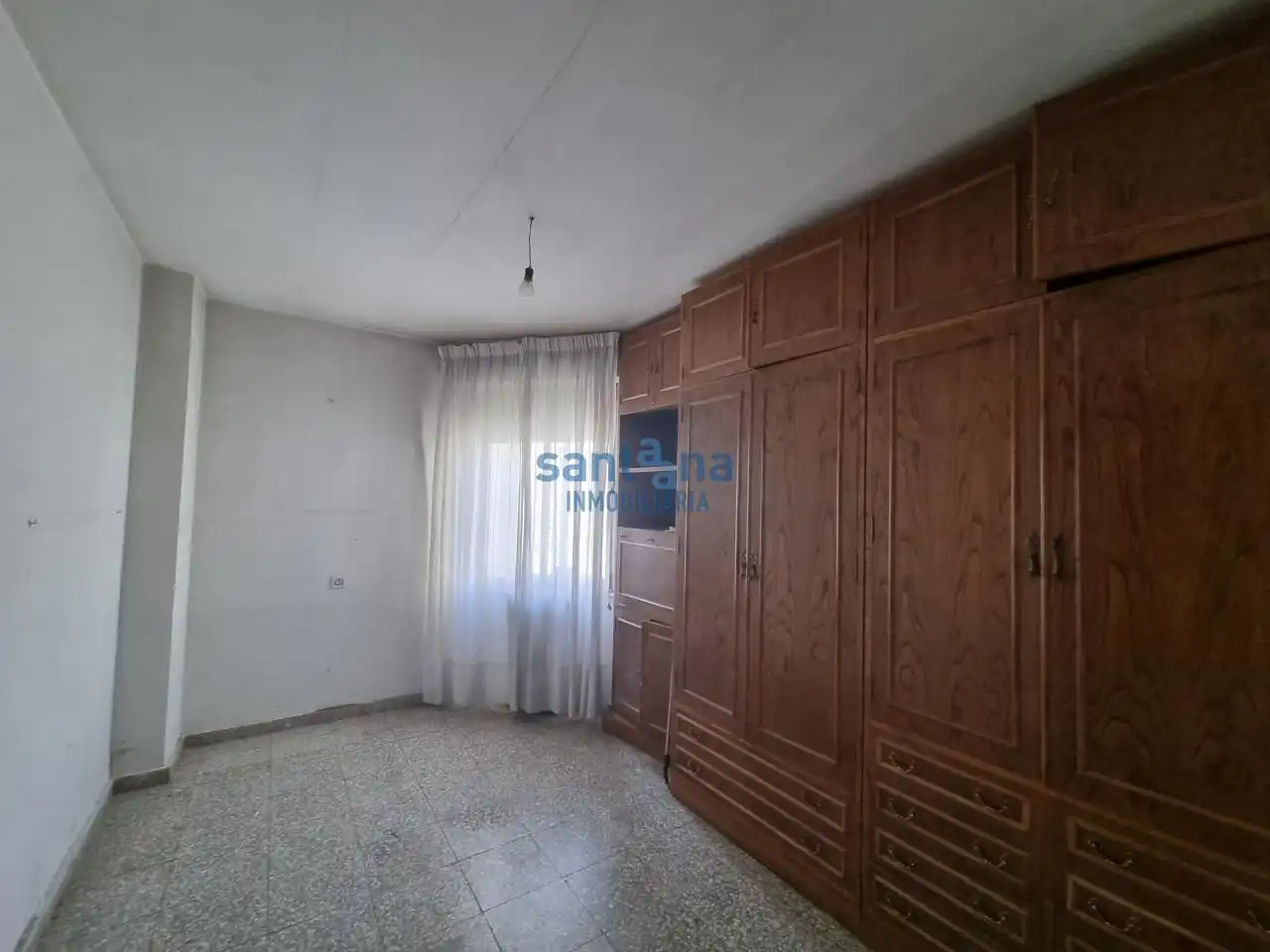 Habitación de Apartamento en venta en León Capital  con Calefacción y Terraza