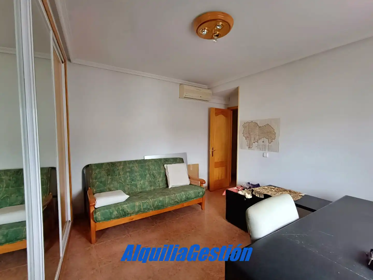Sala de estar de Piso en venta en Alovera con Aire acondicionado, Calefacción y Trastero