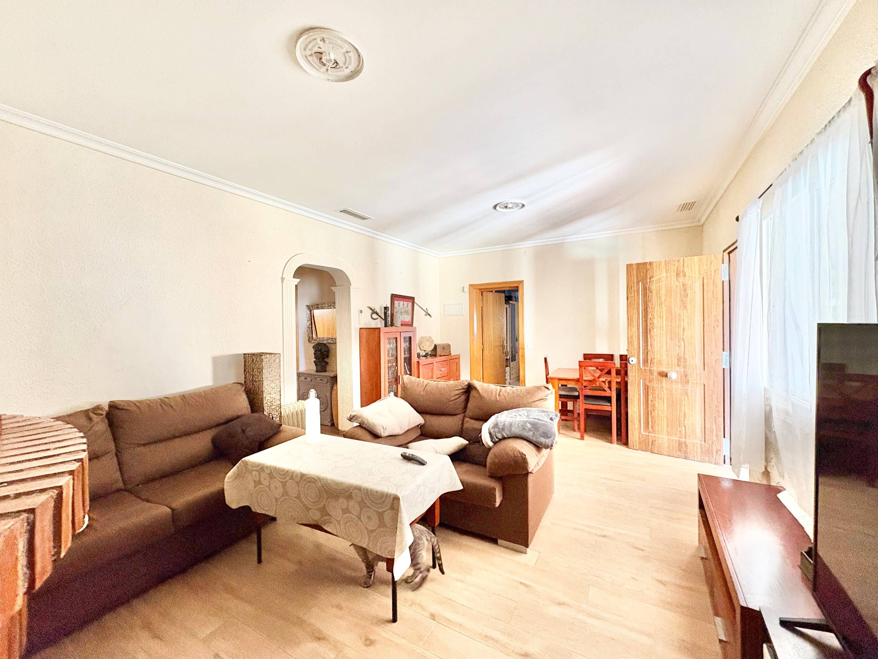 Sala de estar de Casa o chalet en venta en Alicante / Alacant con Piscina