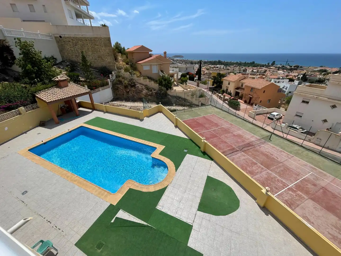 Schwimmbecken von Haus oder Chalet zum Verkauf in Mazarrón mit Klimaanlage, Heizung und Privatgarten