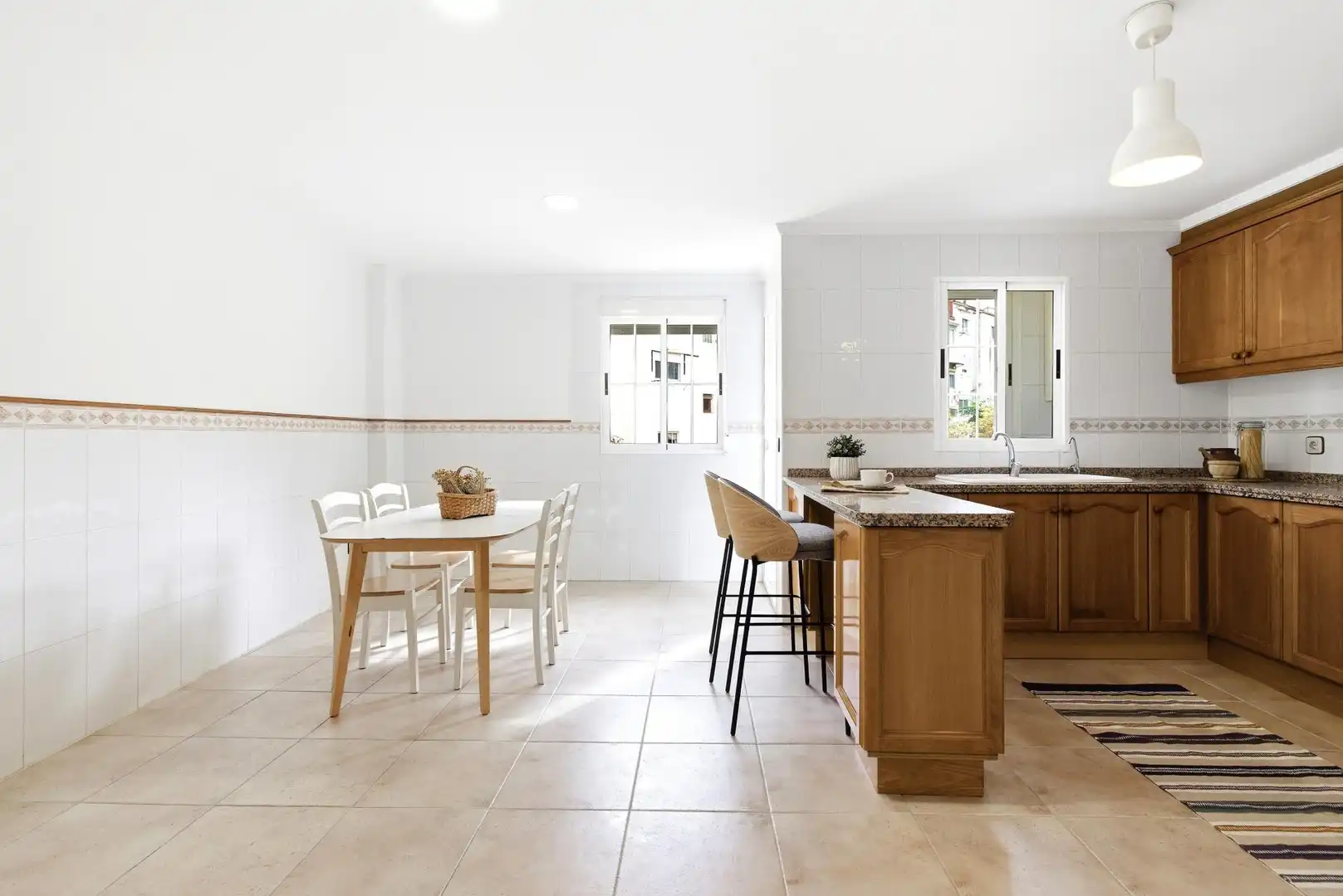 Cocina de Casa adosada en venta en Xàtiva con Aire acondicionado, Terraza y Trastero