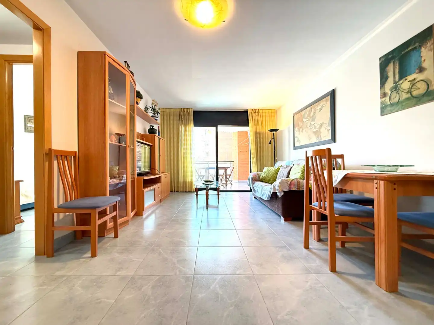 Wohnzimmer von Wohnungen zum Verkauf in Cambrils mit Heizung, Privatgarten und Möbliert