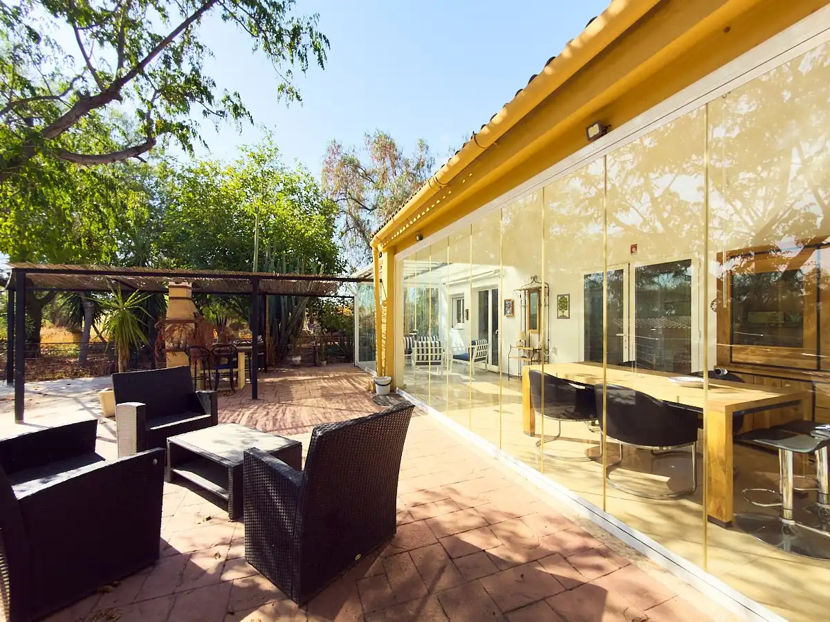 Terrasse von Country house zum Verkauf in Aspe mit Klimaanlage, Heizung und Privatgarten