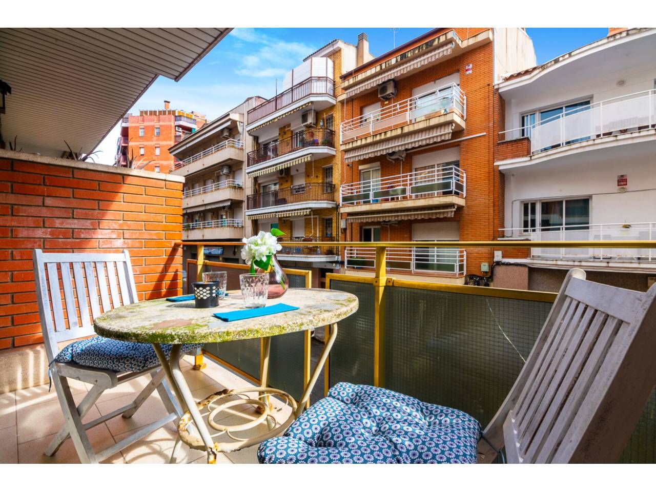 Single-family semi-detached for sale in Calle Joan Maragall, Mercat