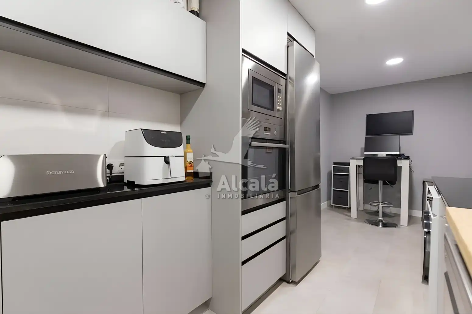 Cocina de Piso en venta en Alcalá de Henares con Aire acondicionado, Calefacción y Terraza