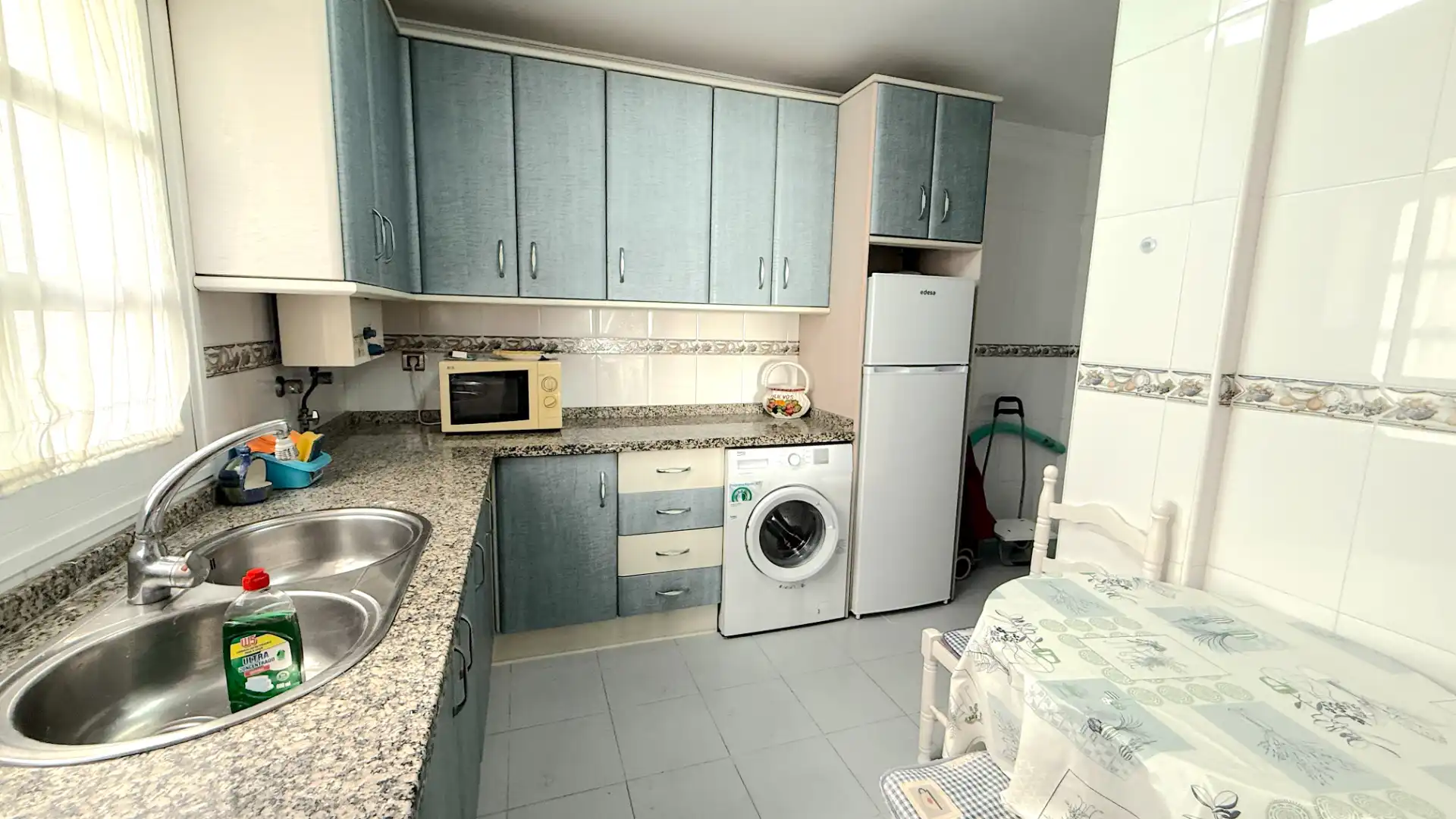 Flat with terrace to rent in Calle Infantes 31, imagen 5