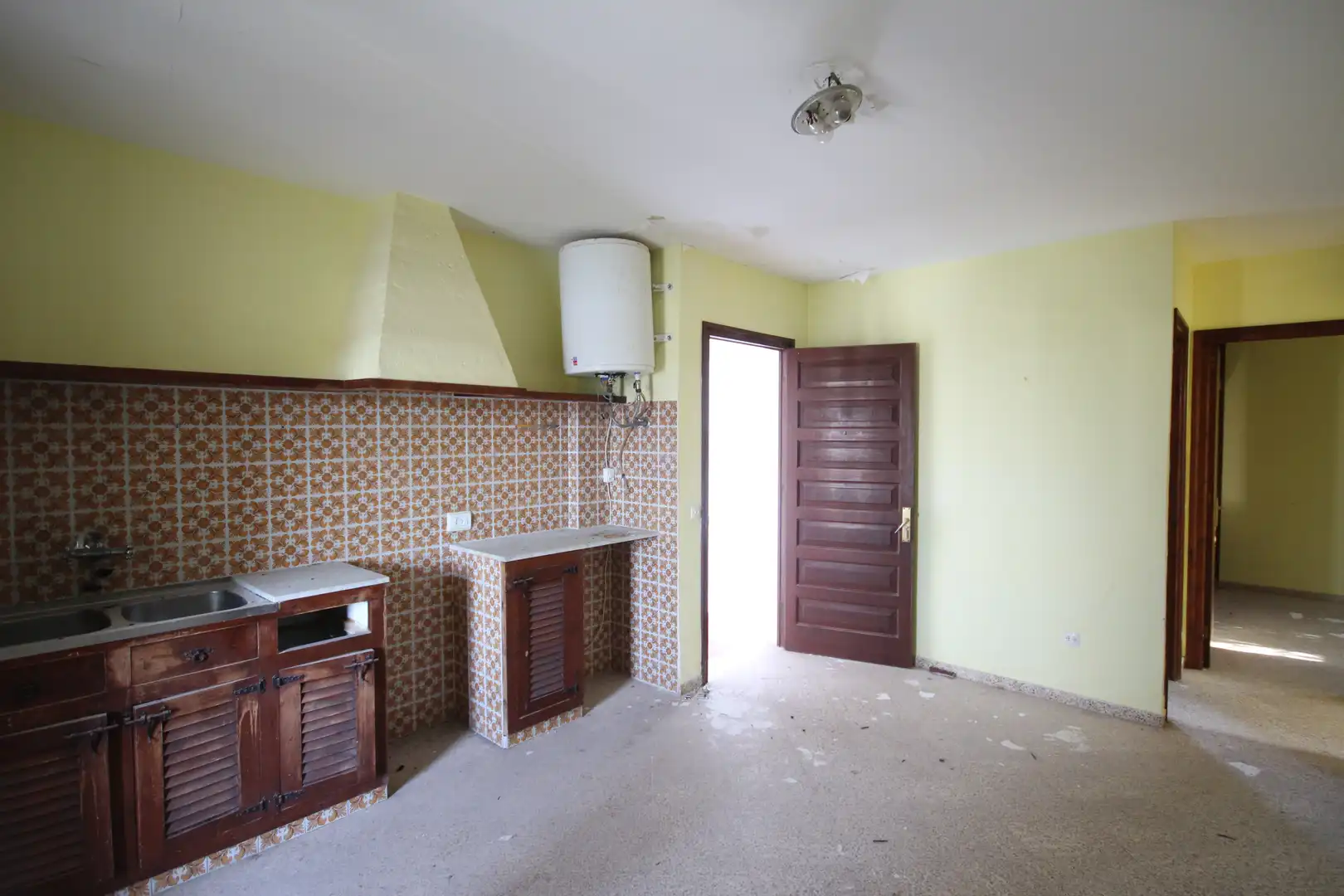 Flat for sale in Ur/ Cala Blanca , Cala Blanca