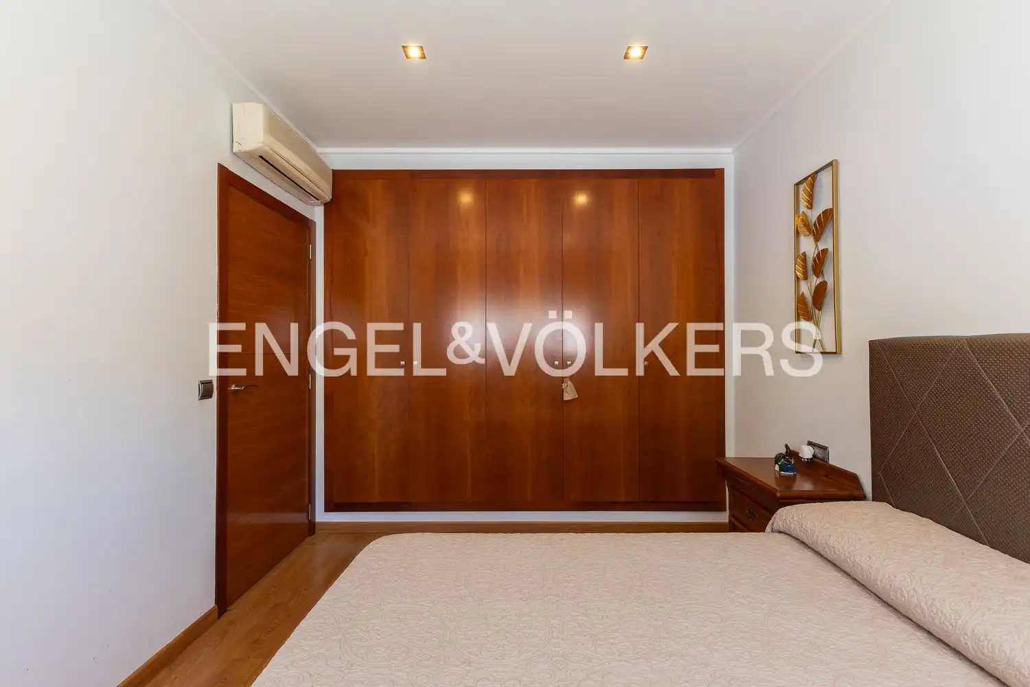 Bedroom of Houses for sale in Villanueva de Castellón  with Air Conditioner, Heating and Terrace