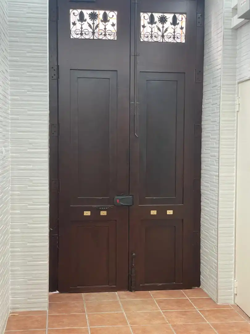 Flat for sale in Zaragoza  with Air Conditioner, Heating and Furnished