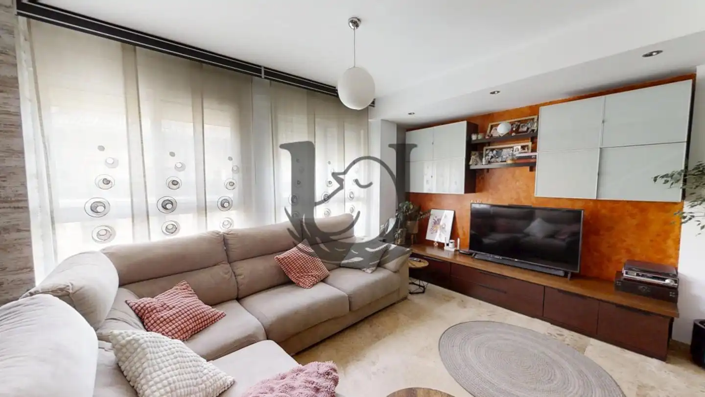 Sala d'estar de Dúplex en venda en Silla amb Aire condicionat i Terrassa