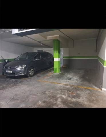 Garaje en Alquiler en Calle Obispo Hurtado, 10 en Centro - Sagrario