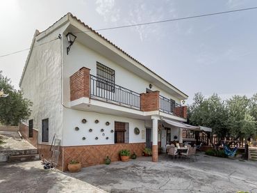 Xalet amb piscina en venda a Calle Río Andarax 25