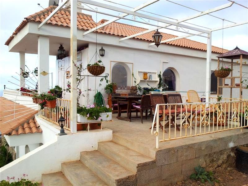 Terrace of House or chalet for sale in Arona  with Air Conditioner, Terrace and Furnished