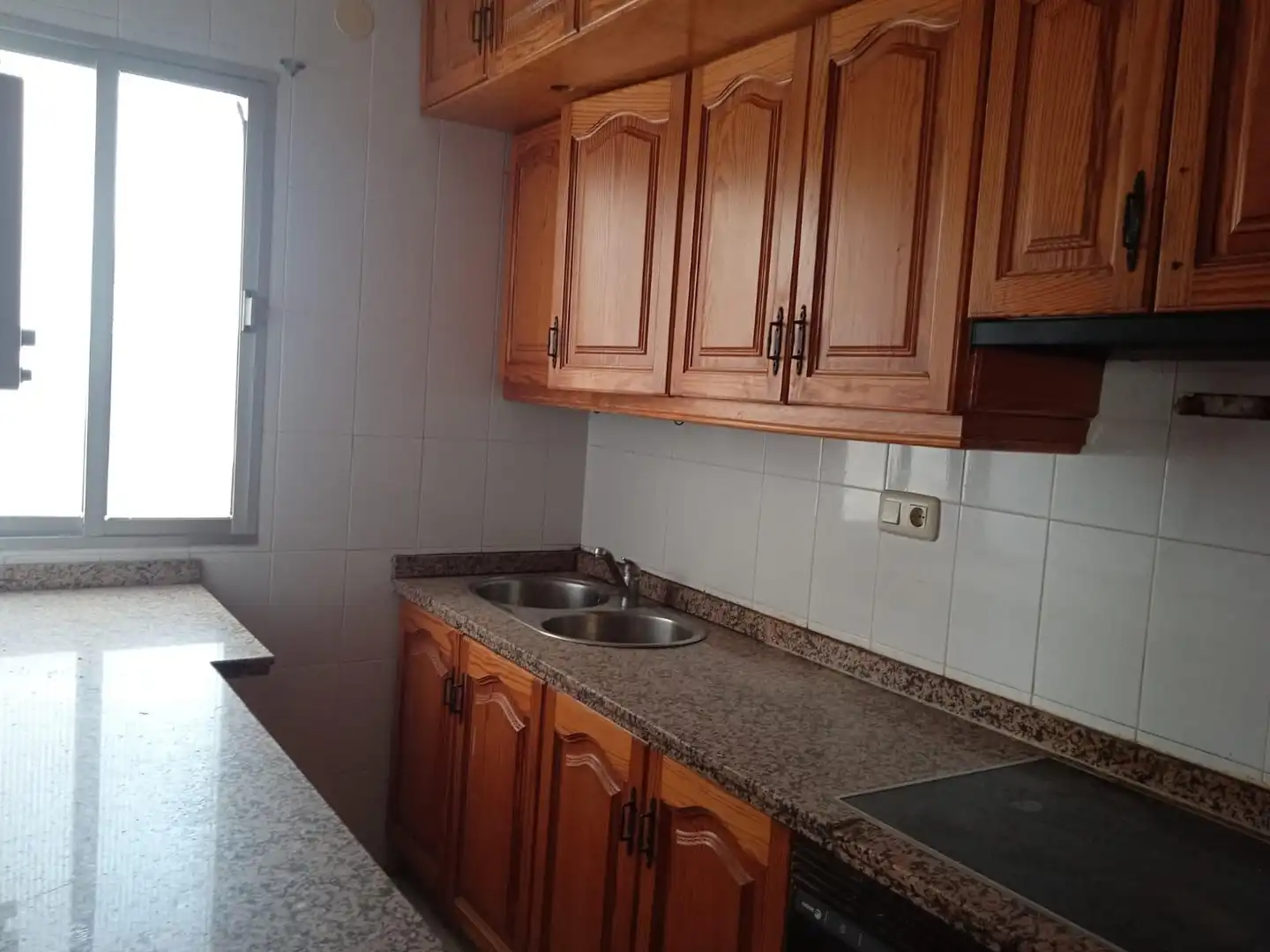Cuina de Pis en venda en Don Benito amb Terrassa i Balcó
