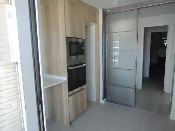 Kitchen of Flat for sale in Torrejón de Ardoz  with Air Conditioner, Heating and Storage room