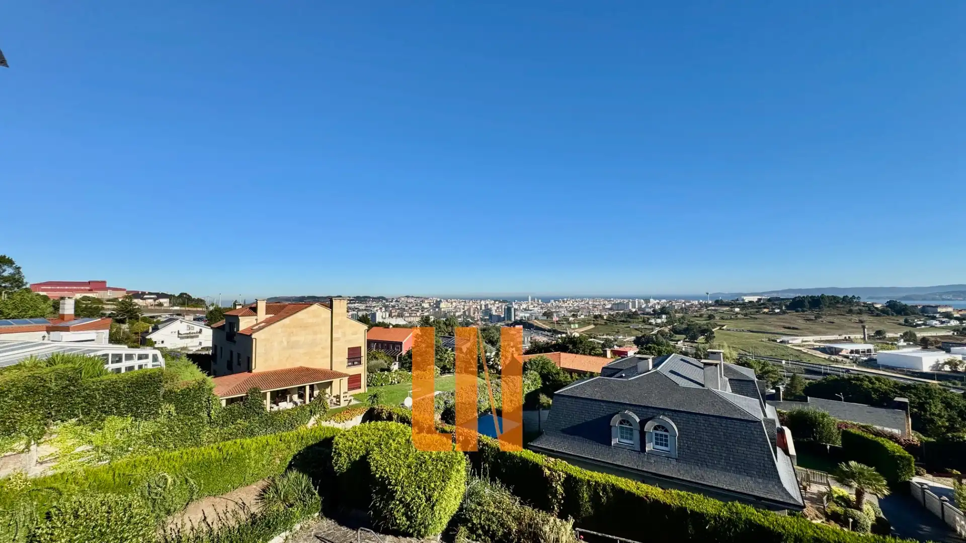 House with terrace for sale in Rua Dublín, imagen 19