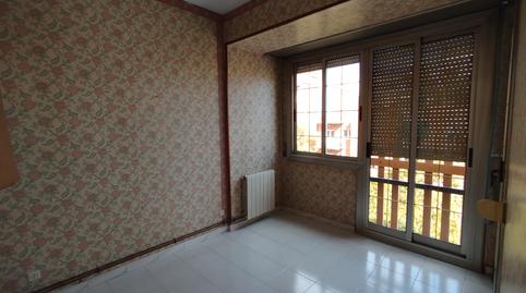 Foto 4 de Piso en venta en Vilapicina i la Torre Llobeta, Barcelona