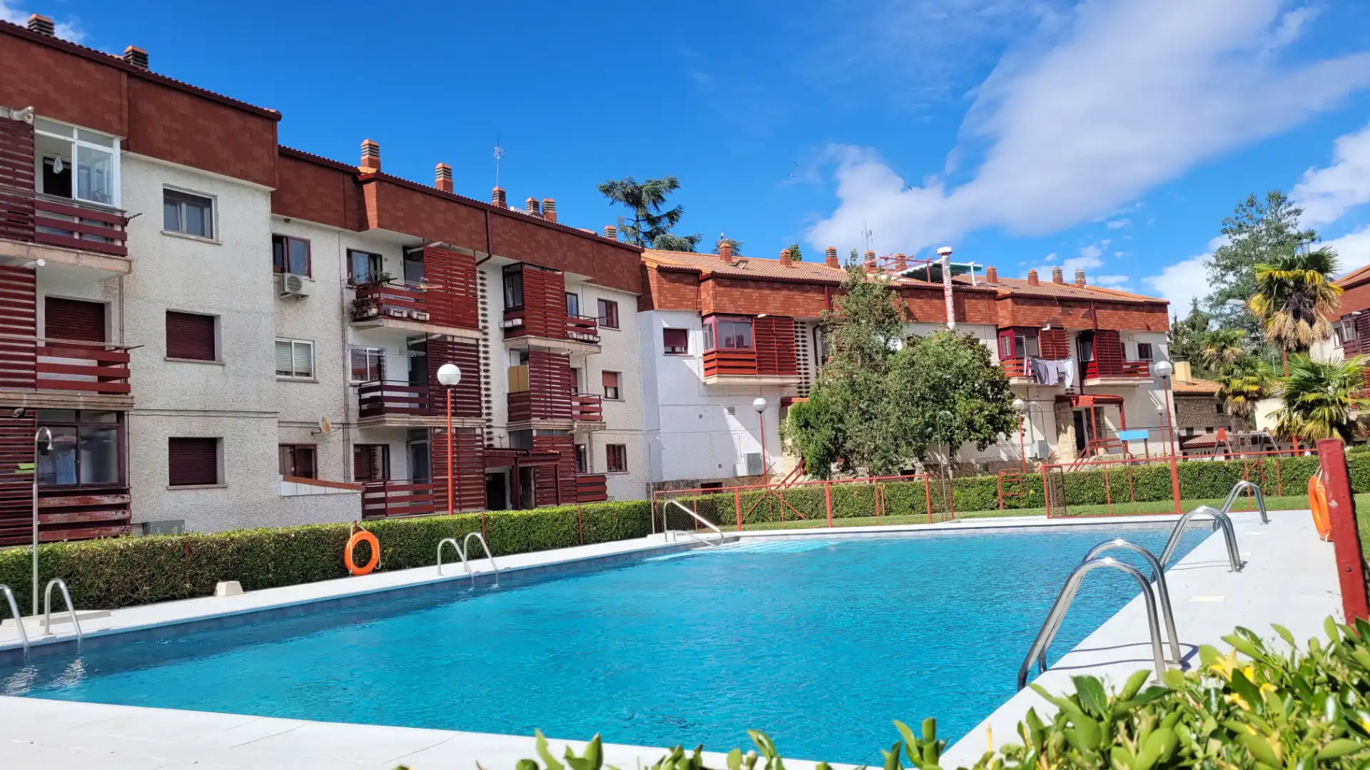 Schwimmbecken von Wohnung zur Miete in Soto del Real mit Heizung