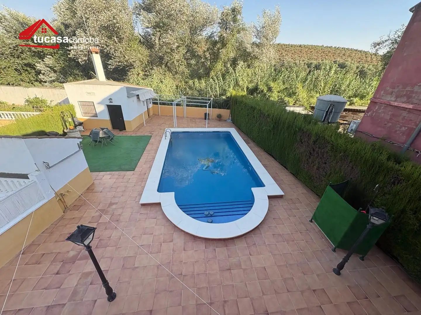 Chalet con piscina en venta en Periurbano Este - Campiña