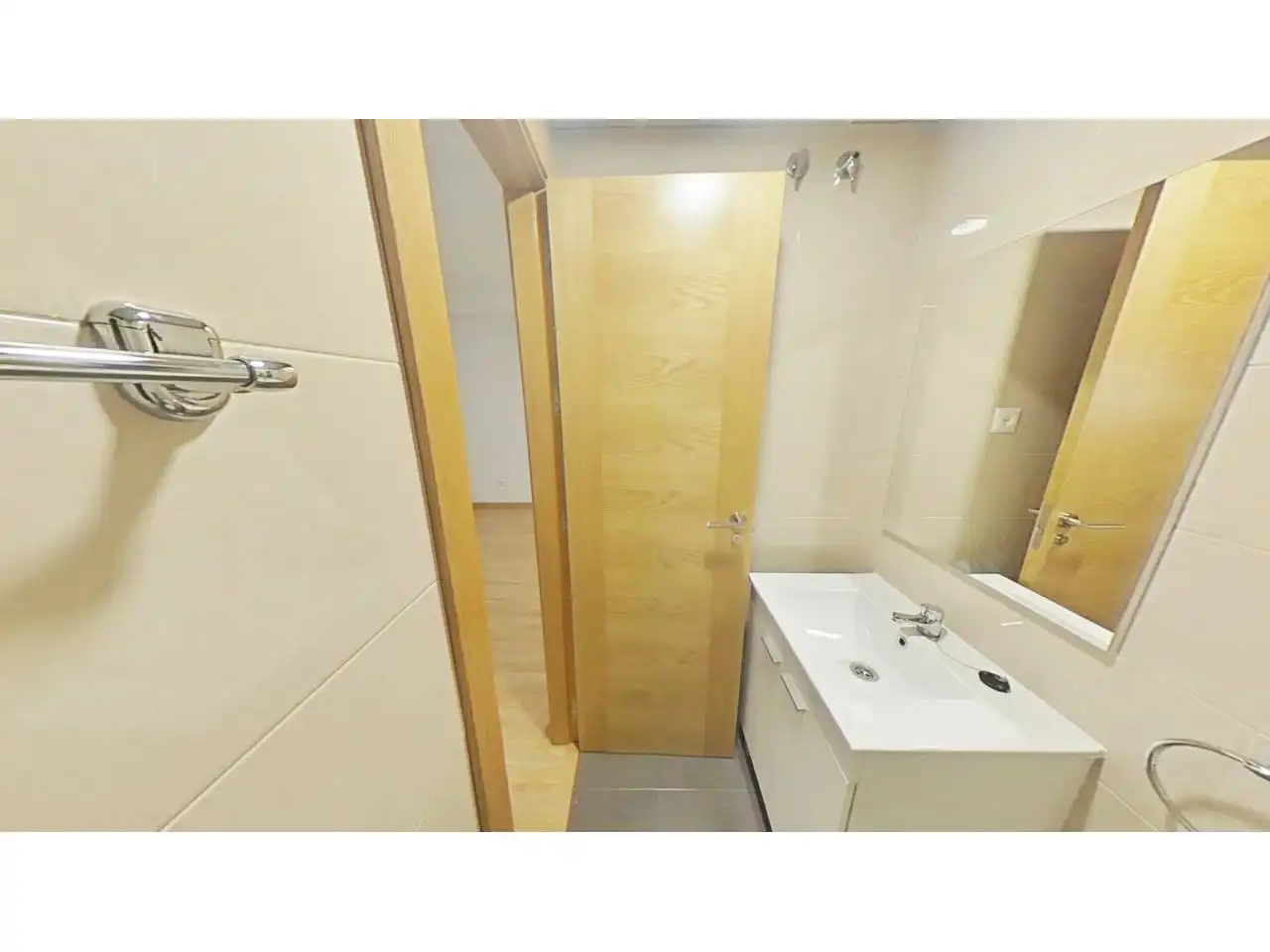 Bathroom of Flat for sale in Aranjuez  with Storage room