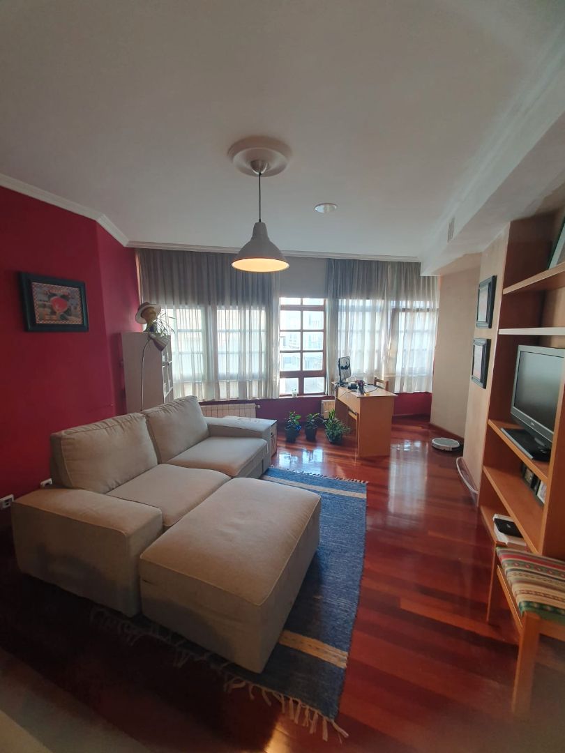 Living room of Apartment to rent in Ferrol  with Heating, Parquet flooring and Storage room