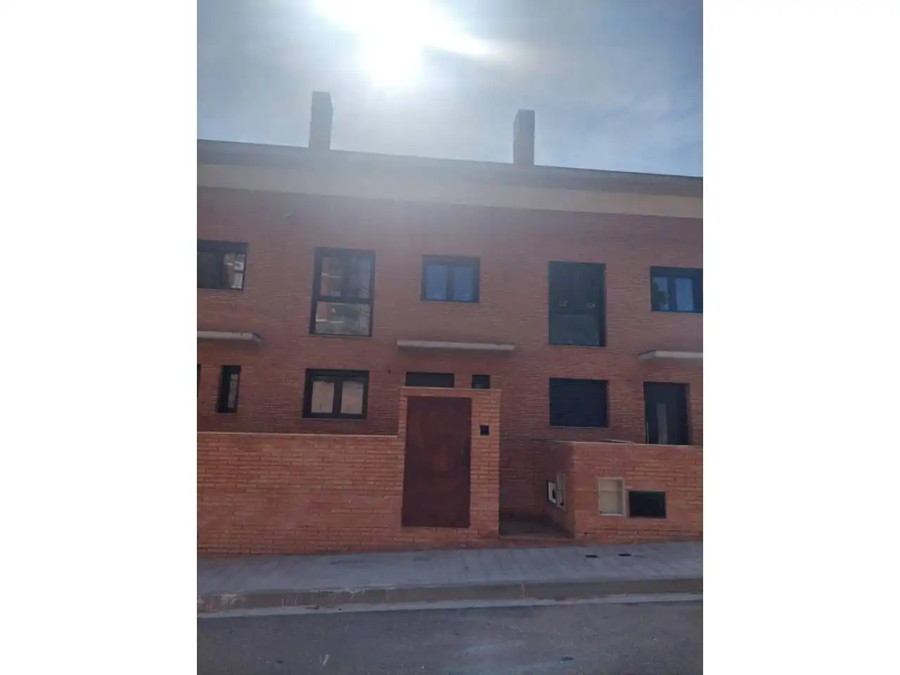 Vista exterior de Casa adosada en venda en Cervera amb Aire condicionat, Calefacció i Jardí privat