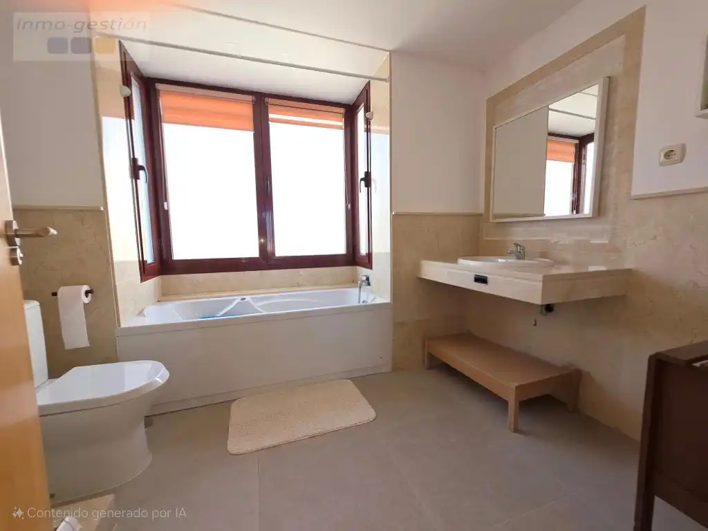 Badezimmer von Haus oder Chalet zum Verkauf in Casares