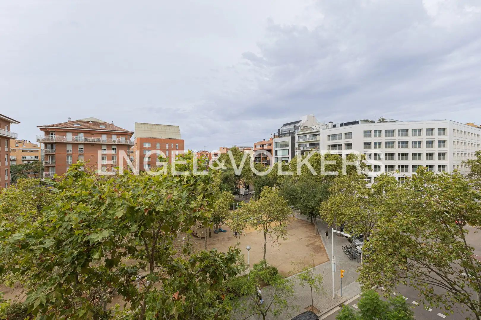 Pis amb terrassa de lloguer a Sant Martí, imagen 28