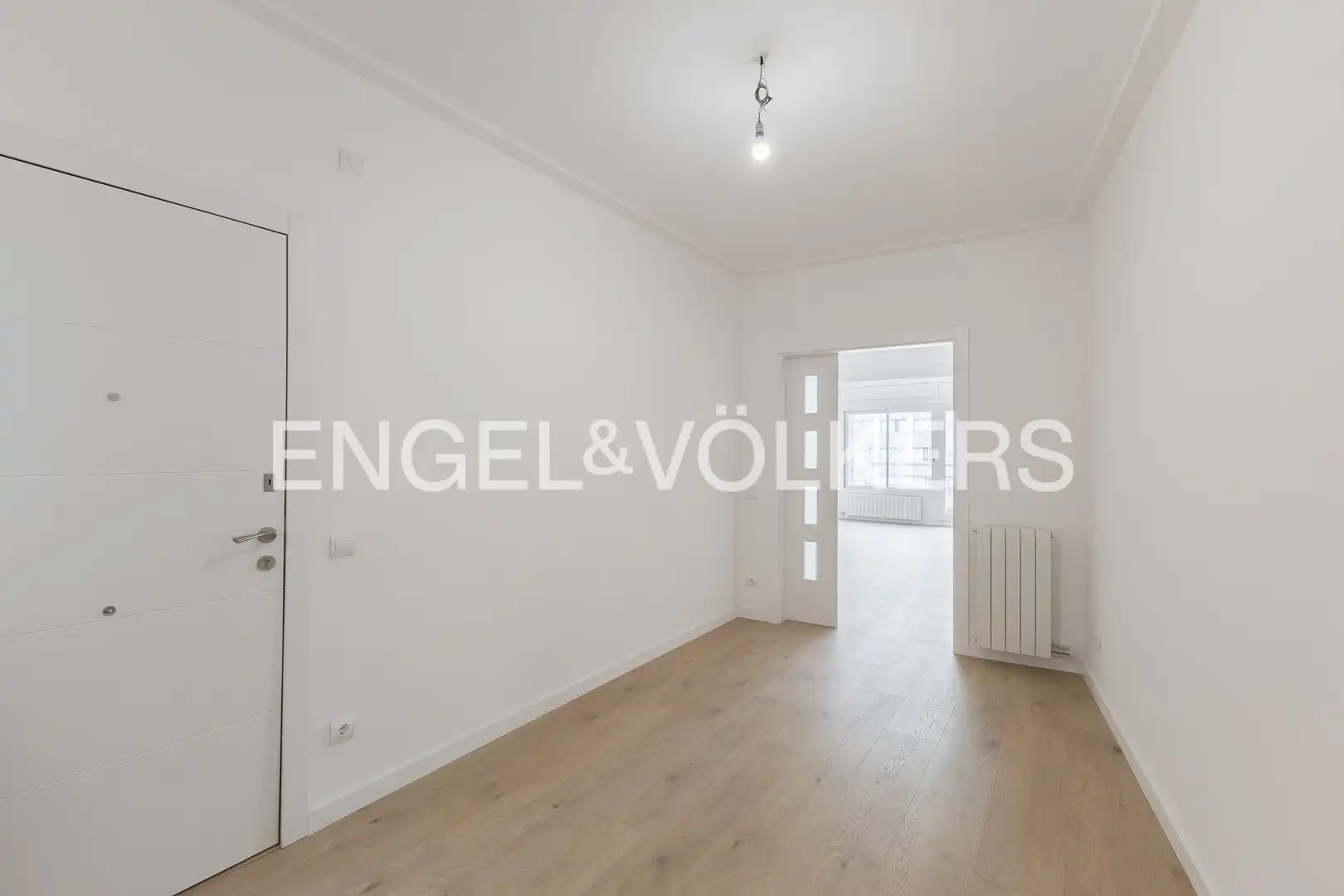 Wohnung zur Miete in Barcelona mit Klimaanlage, Heizung und Parkett