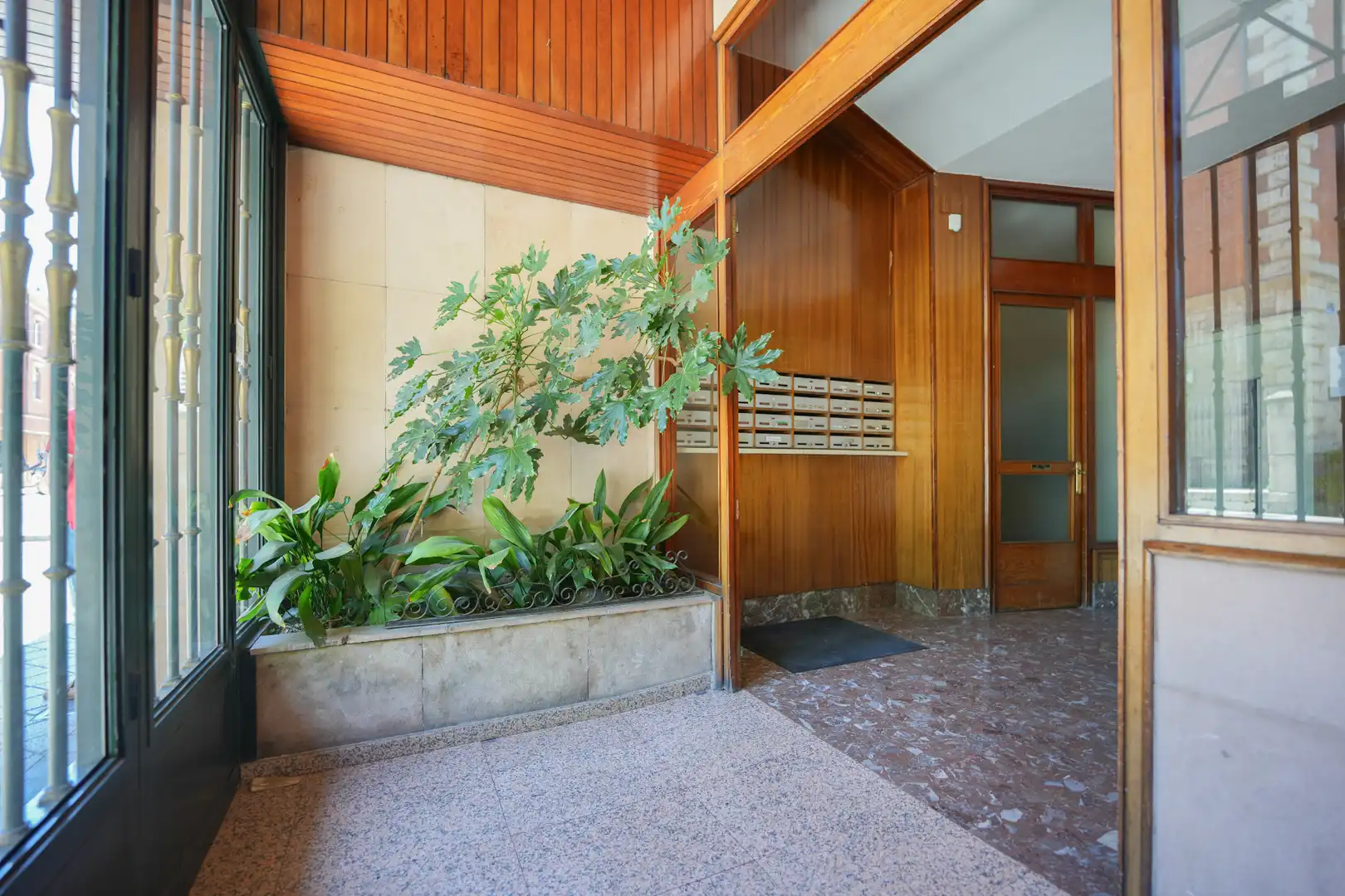 Piso con ascensor en venta en Plaza Colegio de Santa Cruz 6, imagen 3