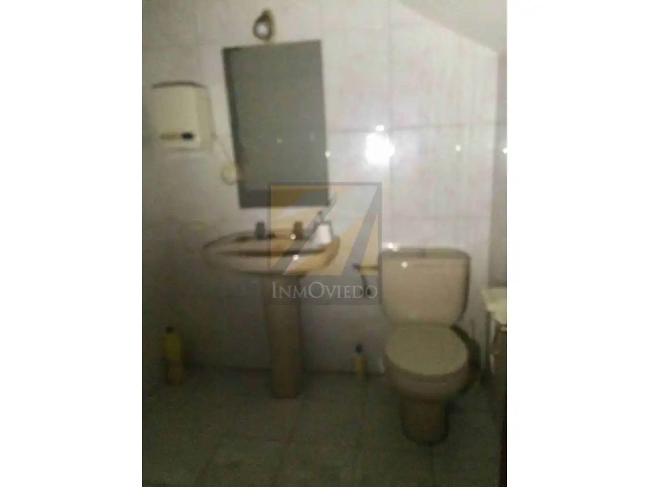 Local comercial de lloguer a Sama, imagen 2