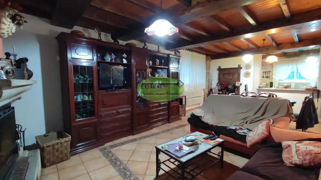 Sala d'estar de Casa o xalet en venda en Paderne de Allariz amb Calefacció, Jardí privat i Parquet