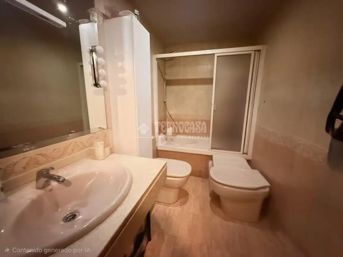 Baño de Piso en venta en Alcorcón con Aire acondicionado y Calefacción