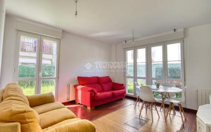 Living room of Flat for sale in Castañeda  with Heating and Furnished