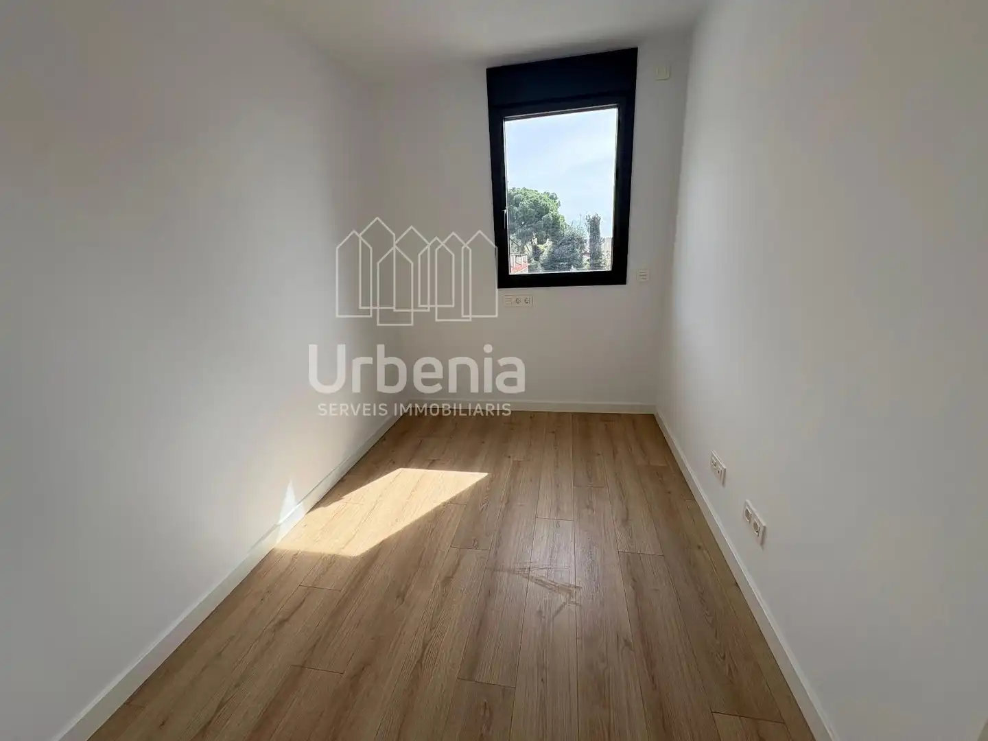 Schlafzimmer von Maisonette zum Verkauf in Arenys de Mar mit Klimaanlage, Heizung und Terrasse