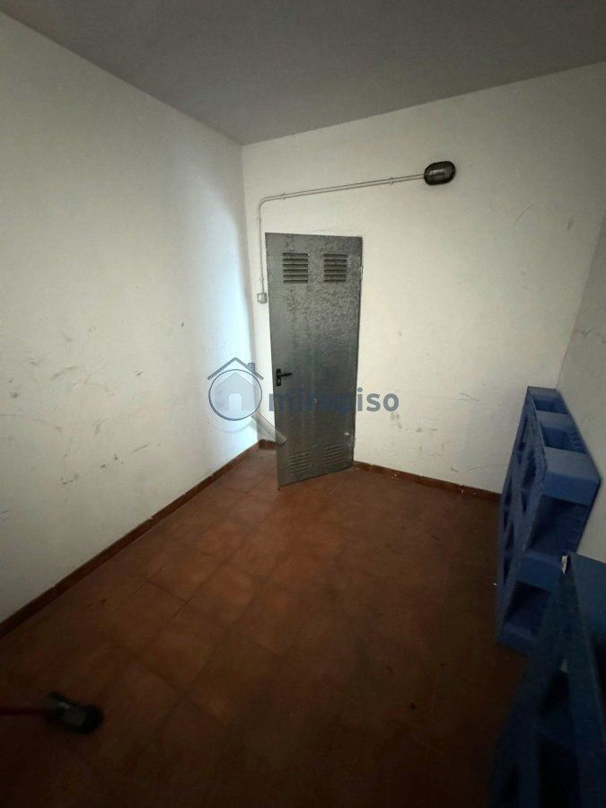 Box room to rent in  Santa Cruz de Tenerife Capital