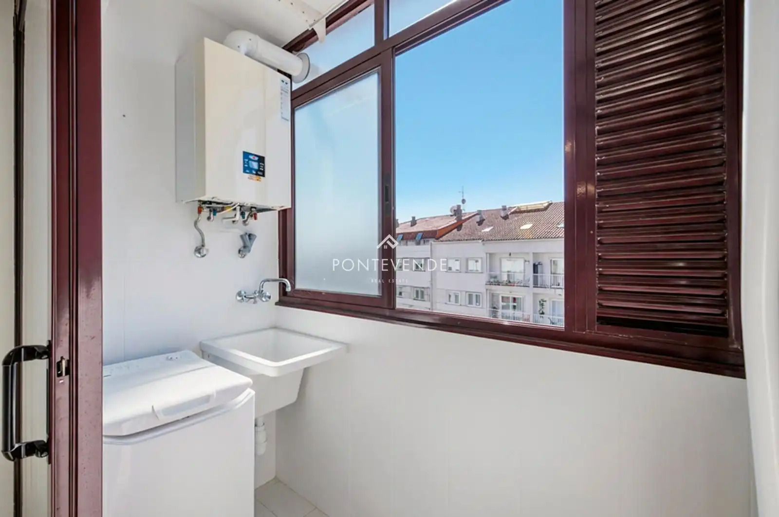 Balcony of Flat for sale in Poio  with Heating