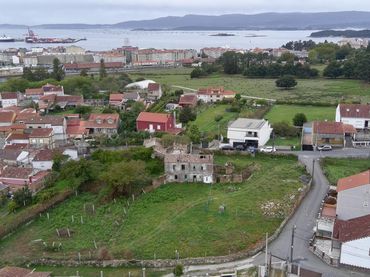Terrenos y solares en venta en Avenida BERDON-AREALONGA