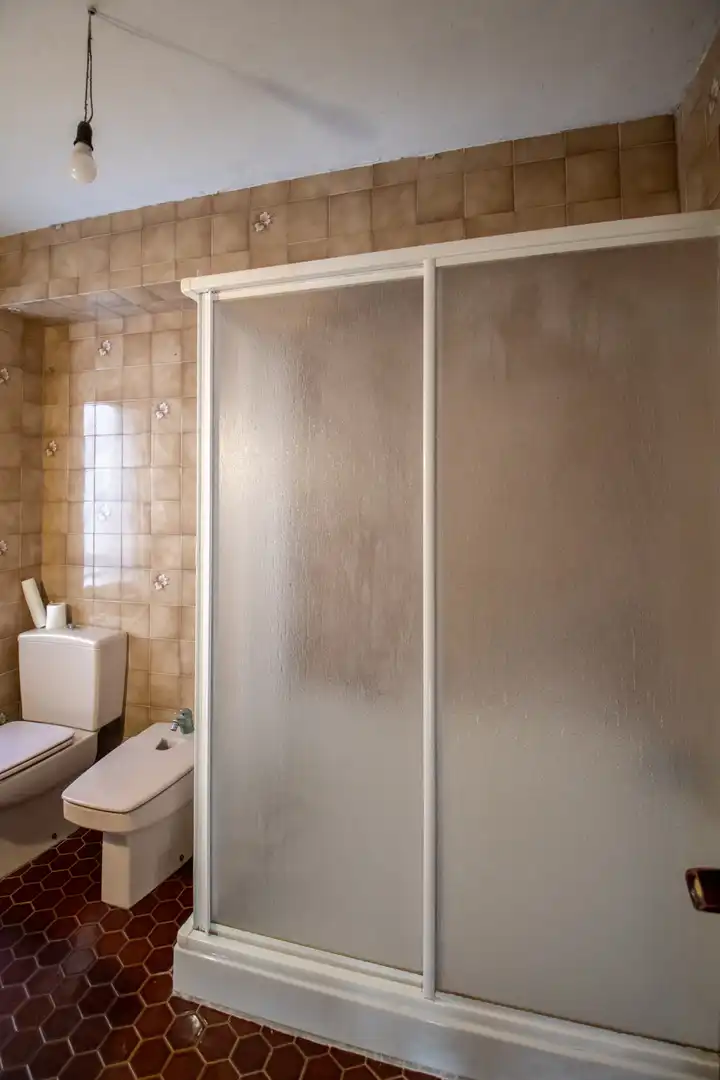 Baño de Casa adosada en venta en Villaviciosa con Parquet, Terraza y Trastero