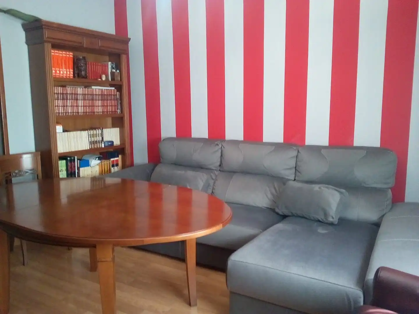 Living room of Flat for sale in Úbeda  with Air Conditioner, Parquet flooring and Storage room