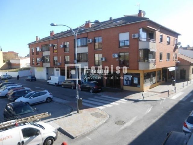 Vista exterior de Pis en venda en Pinto amb Calefacció