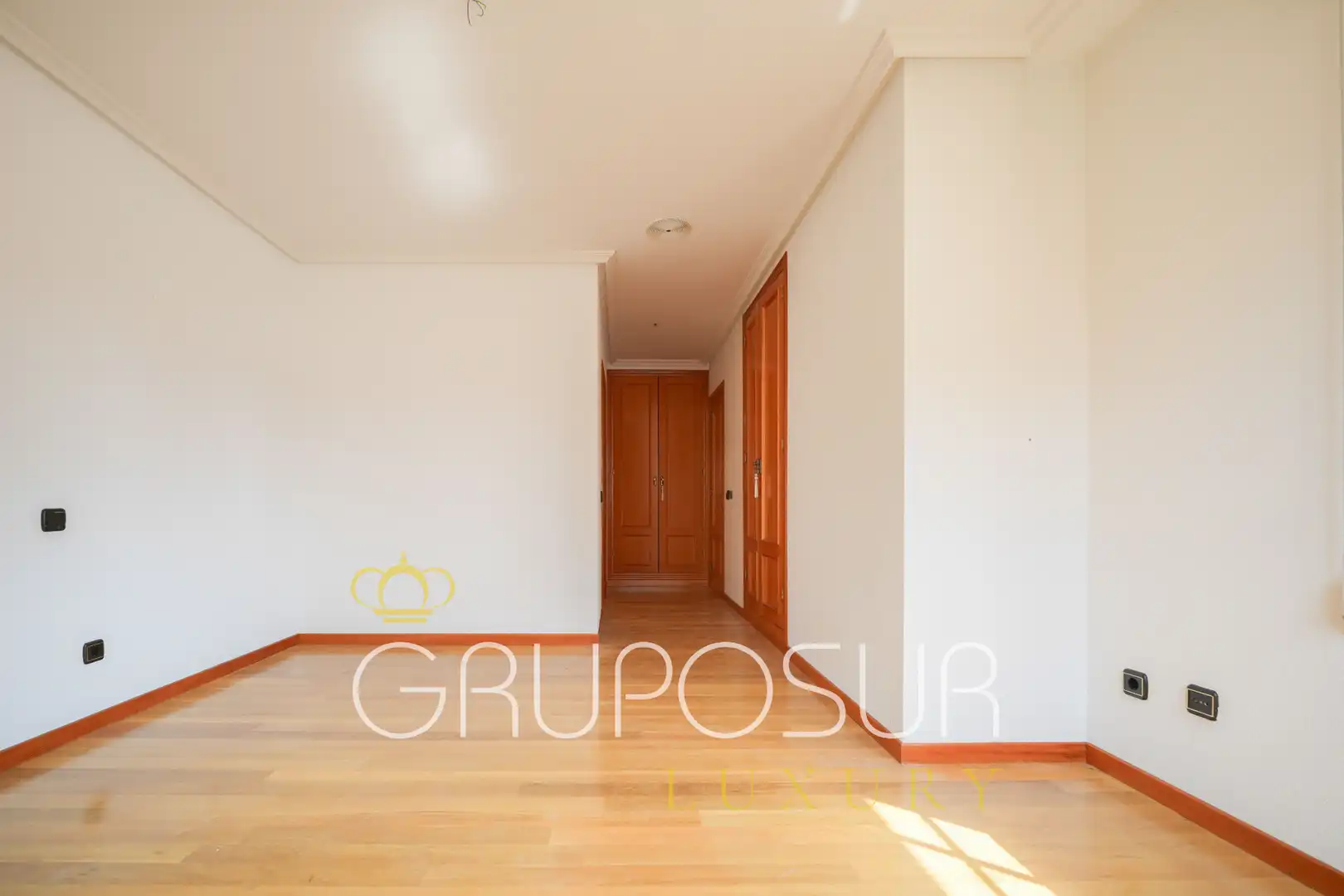 Casa aparellada amb jardí en venda a Calle Castilla y León 22, imagen 62