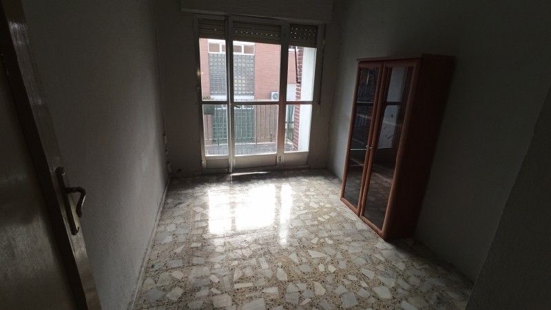 Dormitori de Pis en venda en  Madrid Capital