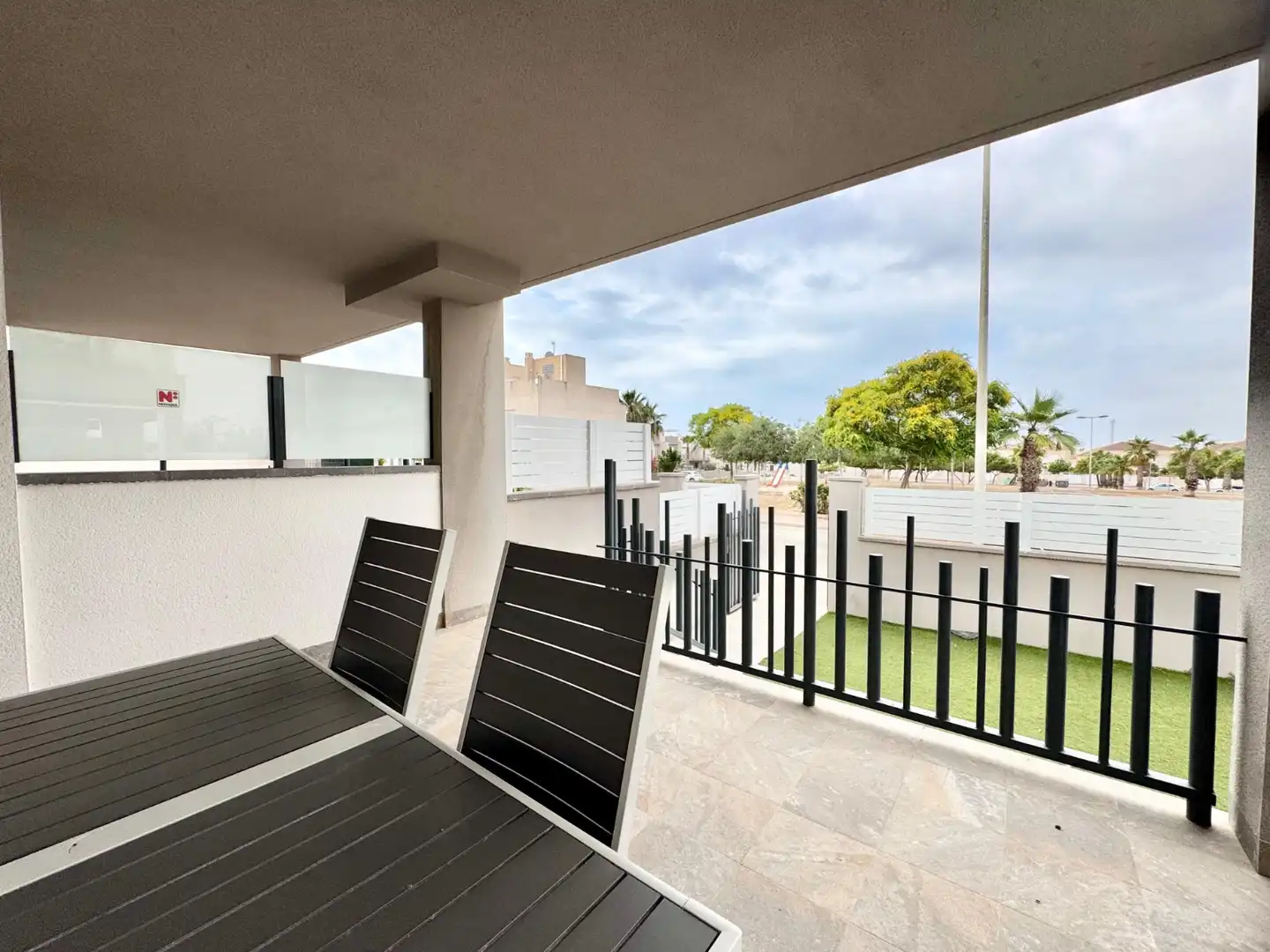 Terrassa de Casa o xalet de lloguer en Torrevieja amb Aire condicionat, Piscina i Moblat
