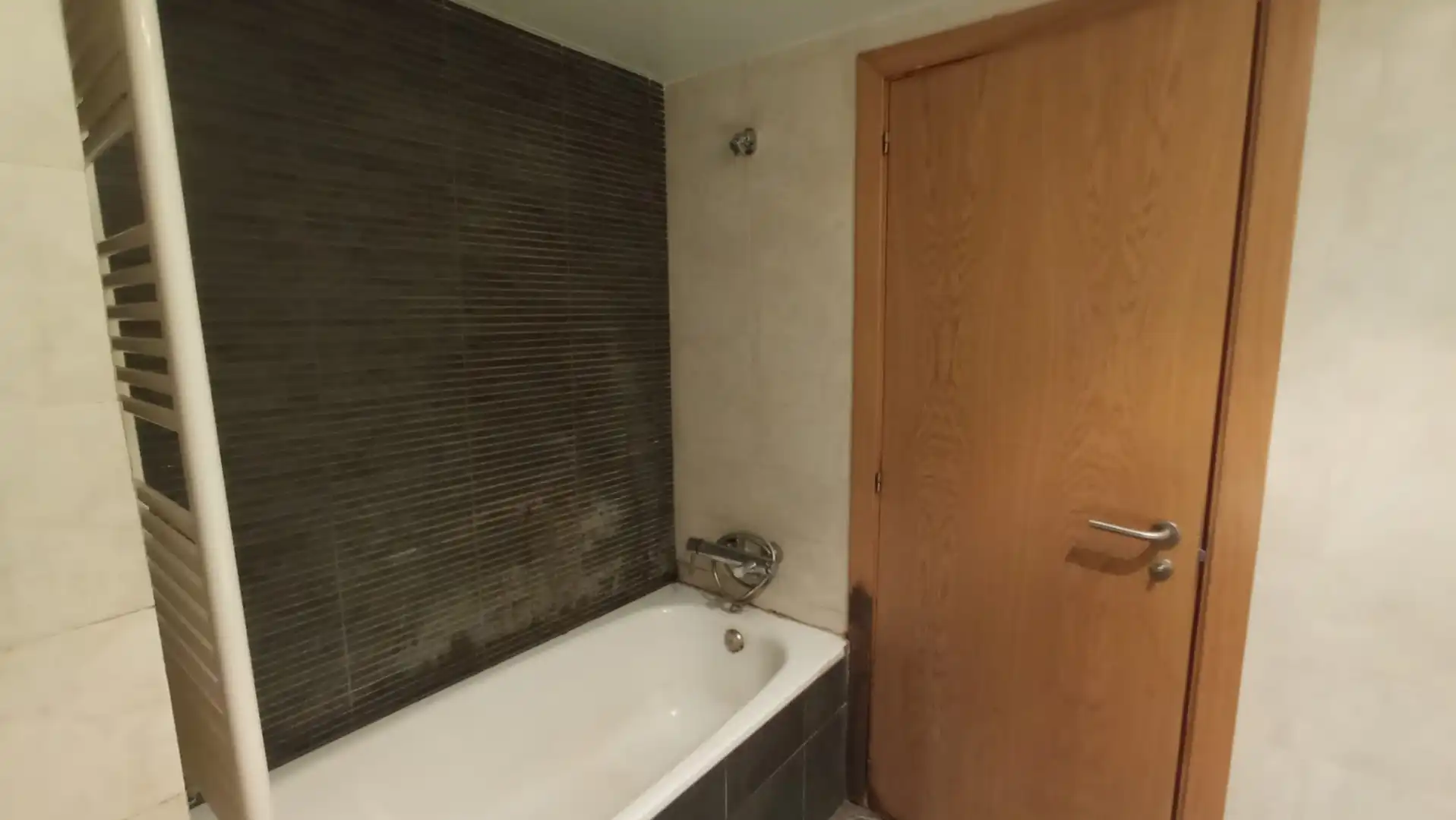 Baño de Edificio en venta en Igualada